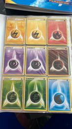 Boek 1 - pokemon kaarten - trainer, energy, stadium en suppo, Ophalen, Zo goed als nieuw