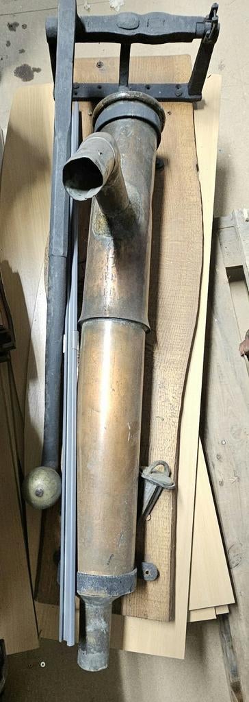 Antieke waterpomp - Decoratief en functioneel, Ophalen