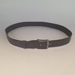 Zwarte lederen heren riem, 115cm, Kleding | Heren, Riemen en Ceinturen, Ophalen of Verzenden, Zo goed als nieuw, 115 cm of meer