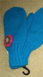 Gebreide duimwanten wanten blauw met bloemetje handschoenen., Kinderen en Baby's, Kinderkleding | Mutsen, Sjaals en Handschoenen