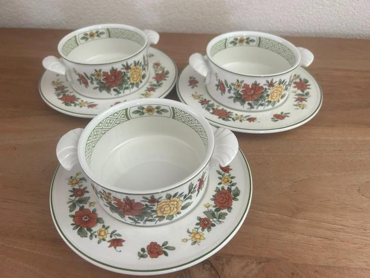 Summerday soepkoppen met losse onderschotels V&B, Antiek en Kunst, Antiek | Servies los, Ophalen of Verzenden