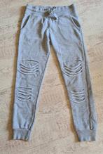 COOLCAT Joggingbroek m leuke details, grijs. Mt.146., Broek, Jongen of Meisje, Coolcat, Ophalen of Verzenden