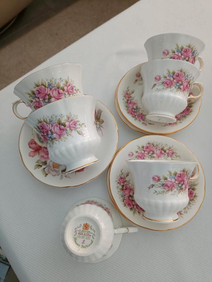 Kop en schotel Royal Albert (heren en dames) Paragon, Huis en Inrichting, Keuken | Servies, Gebruikt, Kop(pen) en/of Schotel(s)
