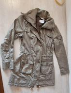 Katoenen parka zomerjas maat S (34/36).
Colours of the World, Bruin, Ophalen of Verzenden, Zo goed als nieuw, Maat 34 (XS) of kleiner