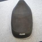 Zadel Sym Fiddle II 2 oud model motor voor 2010 buddy, Ophalen of Verzenden, Gebruikt, Zadel, SYM