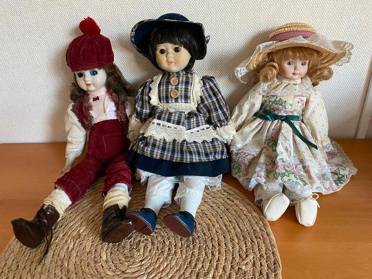 Vintage porseleinen poppen, Verzamelen, Poppen, Zo goed als nieuw, Pop, Ophalen of Verzenden