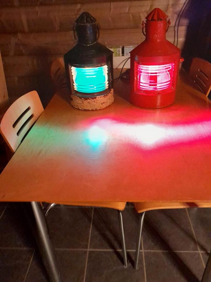 Elektrische Scheepslantaarns - Bakboord & Stuurboord, Antiek en Kunst, Antiek | Lampen, Ophalen of Verzenden