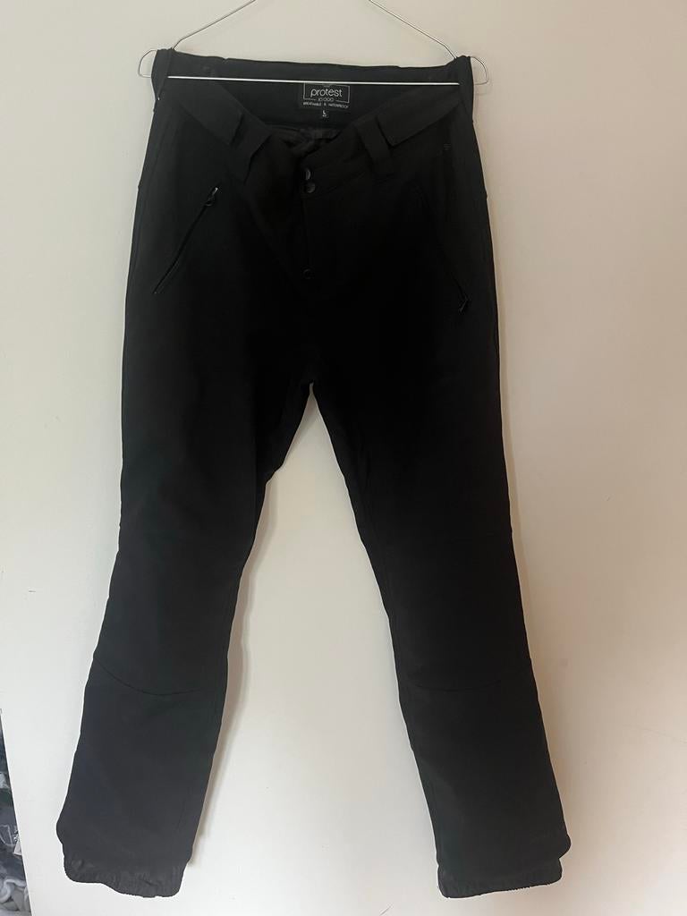 Zwarte Protest Skibroek Dames, Ophalen of Verzenden, Zo goed als nieuw, Maat 38/40 (M), Broek
