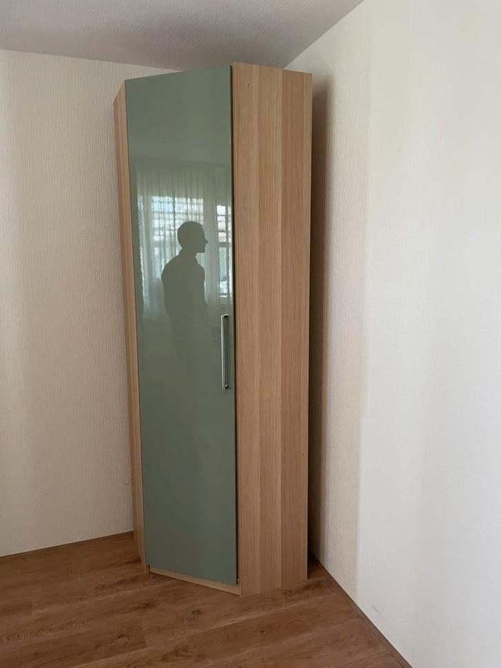 Pax hoekkast kledingkast. ZGAN. TEAB, Huis en Inrichting, Kasten | Kledingkasten, Zo goed als nieuw, 200 cm of meer, 25 tot 50 cm