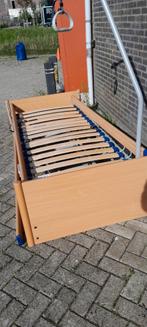 Senioren Hoog Laag Bed ,Optrekbeugel evt. bezorgen in overl, Ophalen
