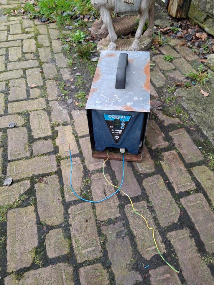 schrikapparaat weideklok stroomklok schrikdraadapparaat 12 v, Dieren en Toebehoren, Stalling en Weidegang