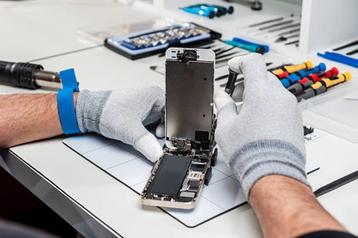 Scherm reparatie Amstelveen iPhone 12 13 14 15 16 Max XR XS  beschikbaar voor biedingen