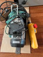 Takel elektrisch. Voor verhuizen of voor fietsen., Ophalen