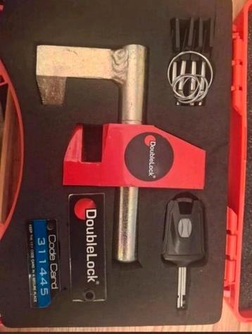 DoubleLock Compact Eagle Koppelslot beschikbaar voor biedingen
