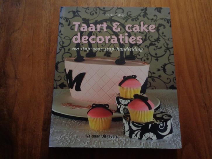 Taart & cake decoraties - Paris Cutler, Hobby en Vrije tijd, Taarten en Cupcakes maken, Nieuw, Boek of Tijdschrift, Taarten, Ophalen of Verzenden