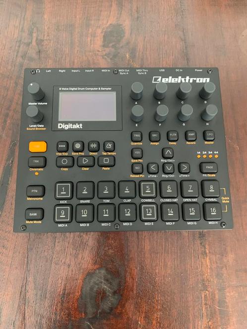 Digitakt mkI (zgan, inc. sample packs), Muziek en Instrumenten, Samplers, Zo goed als nieuw, Ophalen of Verzenden