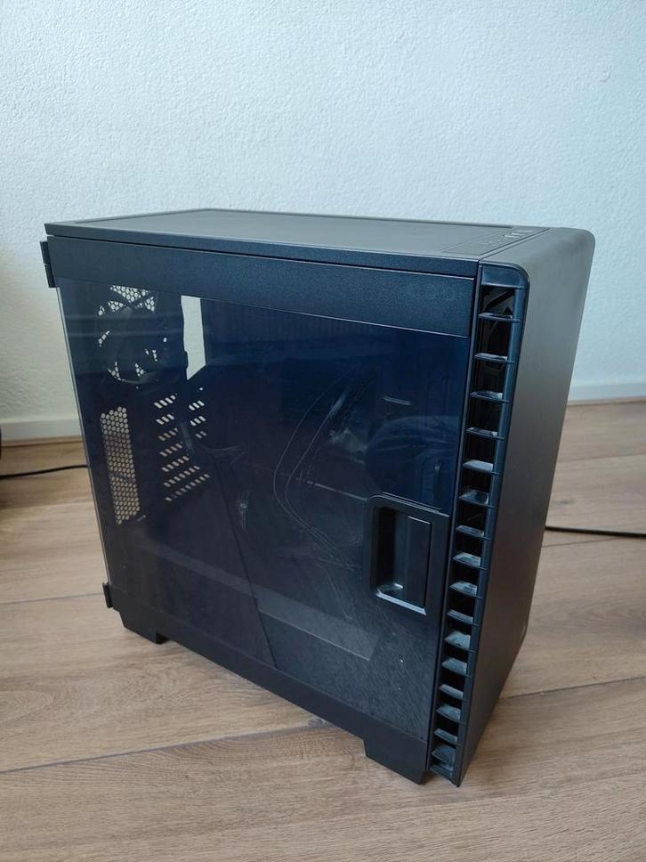 Computerkast / PC case Corsair Carbide 400C Zwart, Computers en Software, Computerbehuizingen, Gebruikt, Ophalen of Verzenden
