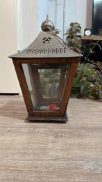 Lantaarn, Huis en Inrichting, Woonaccessoires | Kandelaars en Kaarsen, Ophalen, Zo goed als nieuw, Hout, 25 tot 50 cm
