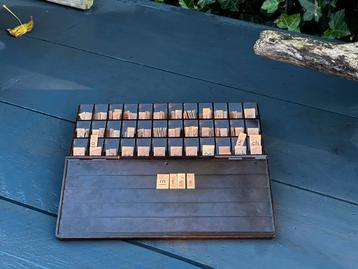 Vintage Letterdoos beschikbaar voor biedingen