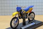 Husqvarna CR125 1:18 welly, Hobby en Vrije tijd, Modelauto's | 1:18, May Cheong Group France S.A.S., Nieuw, Ophalen of Verzenden