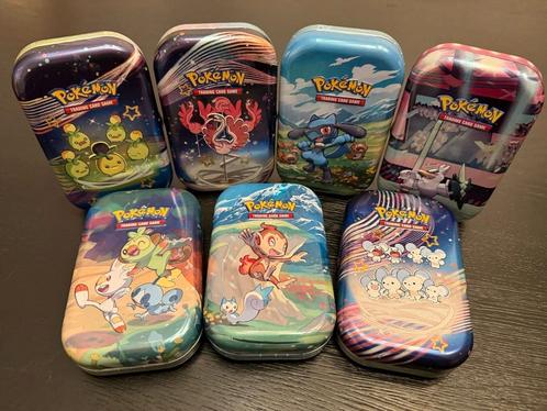 Blikje met 50 kaarten + 4 glimmende, Hobby en Vrije tijd, Verzamelkaartspellen | Pokémon, Zo goed als nieuw, Meerdere kaarten