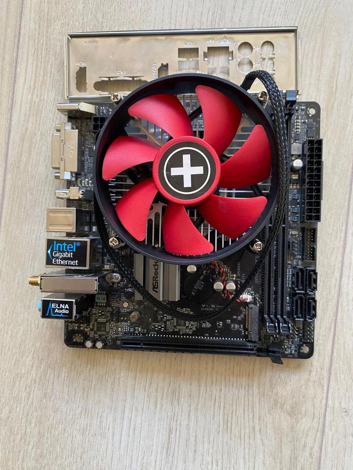 Asrock H310CM-ITX/ac + i5 9400f, Computers en Software, Moederborden, Zo goed als nieuw, Intel, DDR4, Ophalen of Verzenden