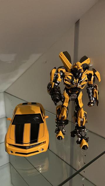 DLX Bumblebee Transformers 1:18 Camaro beschikbaar voor biedingen