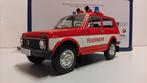 Lada Niva 4x4 Brandweer rood Mcg 1:18 KRD, Hobby en Vrije tijd, Modelauto's | 1:18, Ophalen of Verzenden, Zo goed als nieuw, Auto