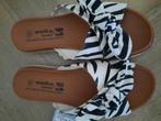 Nieuwe dames slippers met zebraprint, Kleding | Dames, Schoenen, Nieuw, Walkx, Slippers, Ophalen of Verzenden