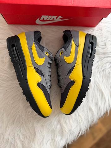Nike Air Max 1  geel grijs zwart EU 42.5 airmax one nieuw 90 beschikbaar voor biedingen