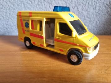 Mercedes Sprinter Ambulance 1:43 - Ambu Collect beschikbaar voor biedingen