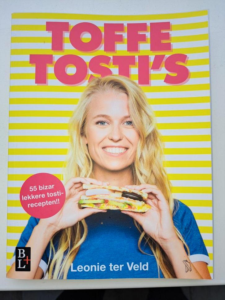 Tosti Recepten Boek - Toffe Tosti's, Boeken, Kookboeken, Zo goed als nieuw, Hoofdgerechten, Tapas, Hapjes en Dim Sum, Overige typen