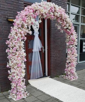 bloemenboog decoratie bruiloft boog te koop  beschikbaar voor biedingen