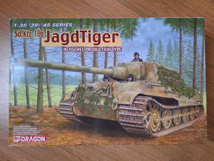 1:35 1/35 Dragon Sd.Kfz.186 Jagdtiger Henschel Production Ty, Hobby en Vrije tijd, Modelbouw | Auto's en Voertuigen, Zo goed als nieuw