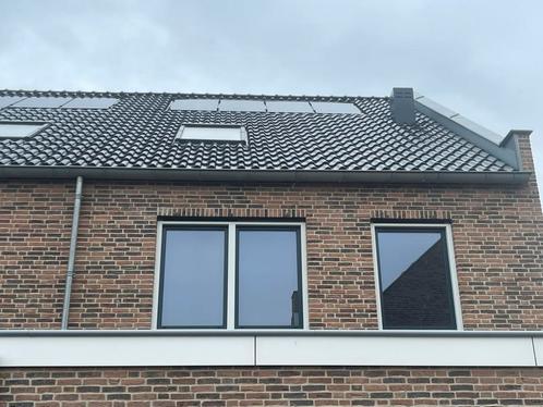 Zonnepanelen 4 integreer profiel, omvormer en wifi connector, Doe-het-zelf en Verbouw, Zonnepanelen en Toebehoren, Zo goed als nieuw