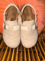 Teddy clogs maat 38 - Zo goed als nieuw!, Ophalen of Verzenden, Zo goed als nieuw, Beige, Sandalen of Muiltjes