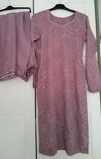 Maat S indiase Afghaanse salwar kameez geborduurde 3 delige, Kleding | Dames, Ophalen of Verzenden, Zo goed als nieuw, Overige typen