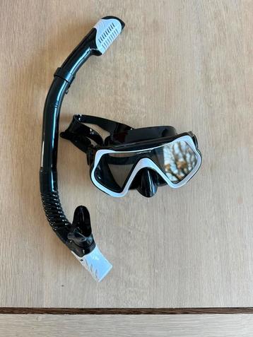 Snorkelset Atlantis Borneo Combo beschikbaar voor biedingen