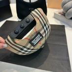 Burberry pet, Ophalen of Verzenden