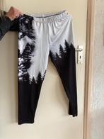 broek met wolvenkop maat 42/44, Ophalen of Verzenden, Zo goed als nieuw, Zwart