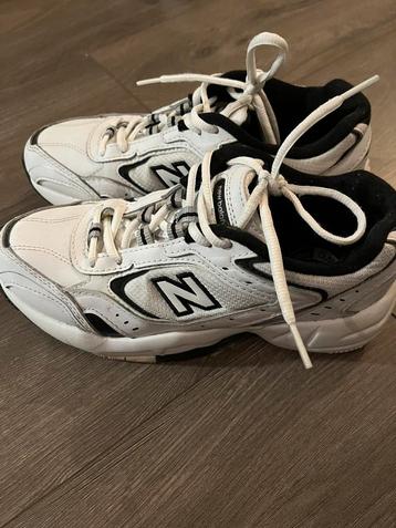 New Balance sneakers WX452 White/black beschikbaar voor biedingen