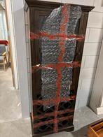 Houten wijnkast met glazen deur, Huis en Inrichting, Kasten | Schoenenkasten, Ophalen of Verzenden, Zo goed als nieuw