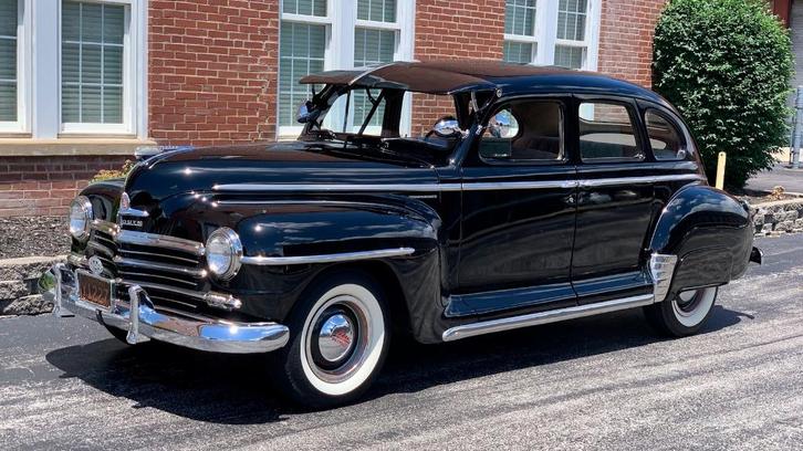 motorkap embleem mascotte Plymouth 1946 usa oldtimer, Antiek en Kunst, Curiosa en Brocante, Ophalen of Verzenden