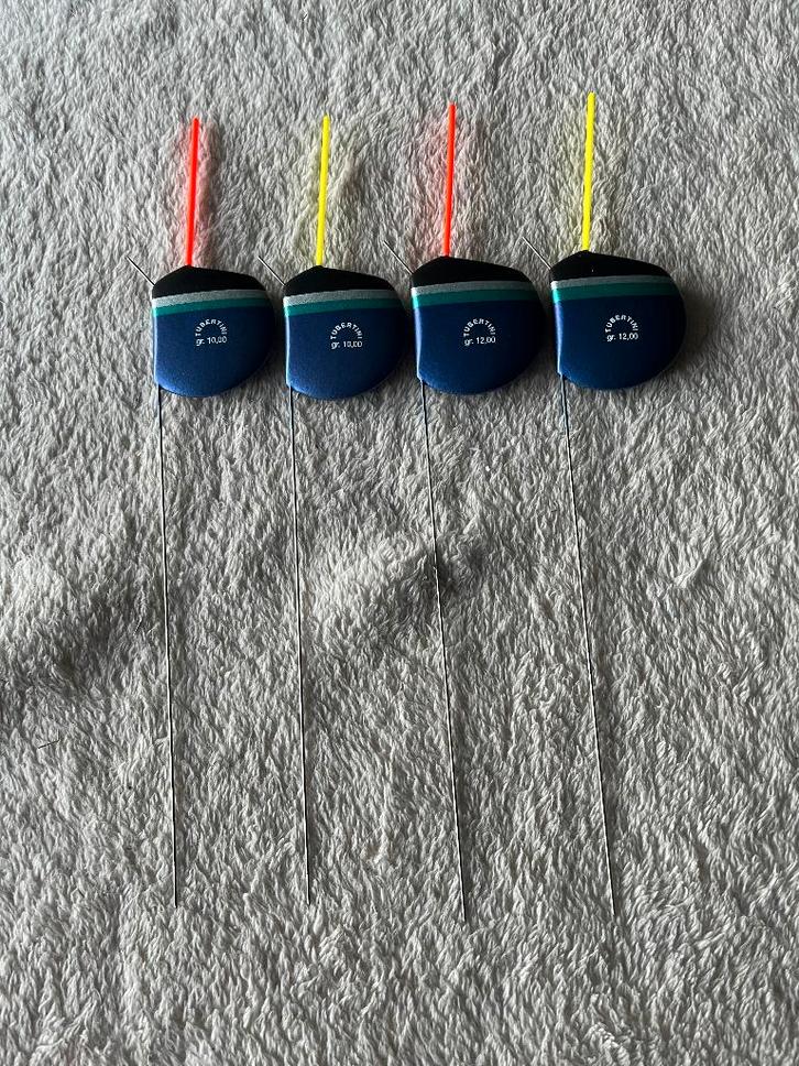 adv 134 / NIEUW serie 4 vlagdobbers TUBERTINI 10 gr en 12 gr, Watersport en Boten, Hengelsport | Witvissen, Nieuw, Dobber of Lood