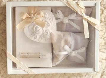 Geschenkset Le Coffret Rose".  beschikbaar voor biedingen