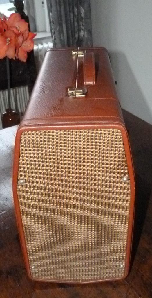 Triotrack vintage koffergrammofoon, Antiek en Kunst, Antiek | Tv's en Audio, Ophalen of Verzenden