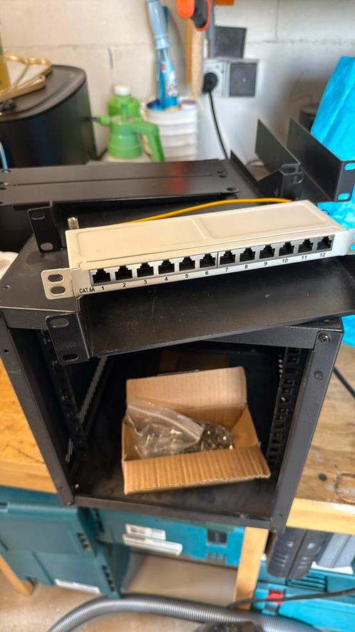 10 inch - 6u kast - zonder deur, Computers en Software, Serverkasten, Gebruikt, Plaatstaal, Ophalen