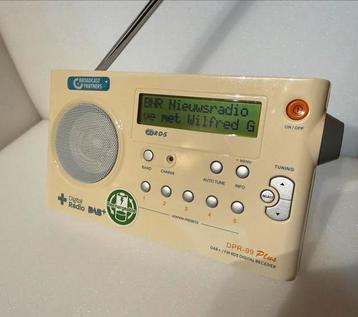 Sangean DAB+ / FM RDS Digital Radio Reciever DPR-99 Plus beschikbaar voor biedingen