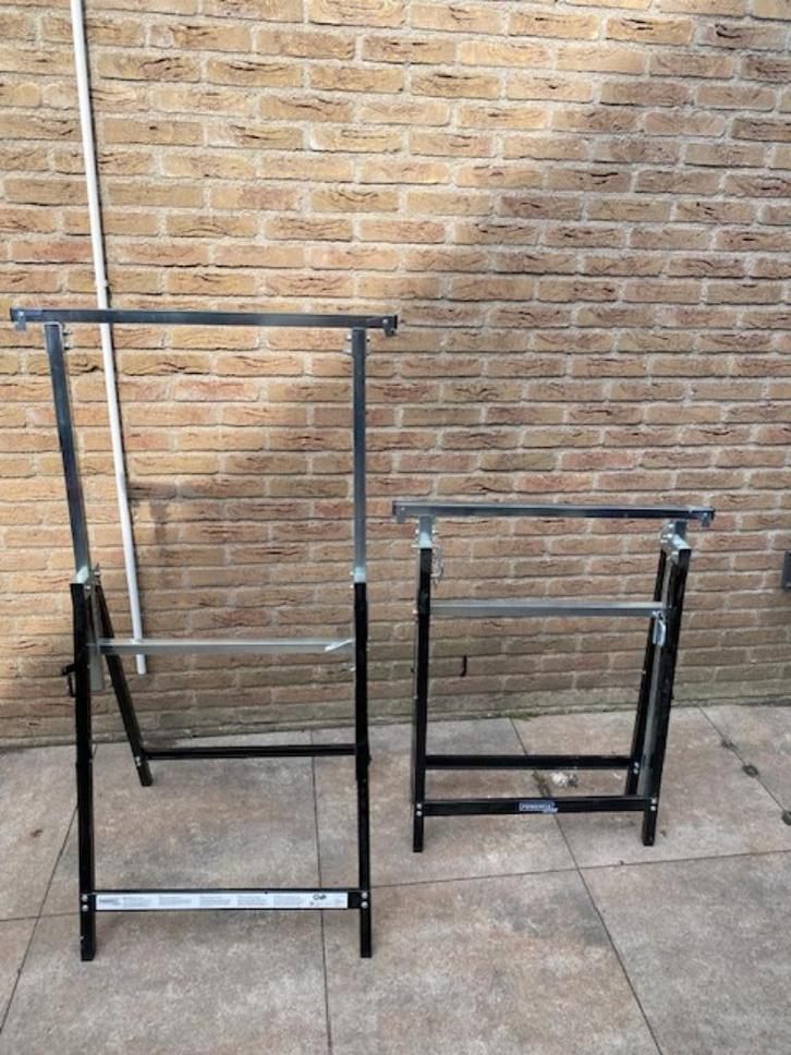 2x Inklapbare Verstelbare Schraag – Telescopische Werkbok (8, Doe-het-zelf en Verbouw, Werkbanken, Zo goed als nieuw, Minder dan 70 cm