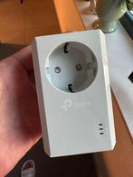 TP-Link TL-PA4010P AV600 Powerline Adapter met stopcontact, Ophalen of Verzenden, Nieuw, TP-Link